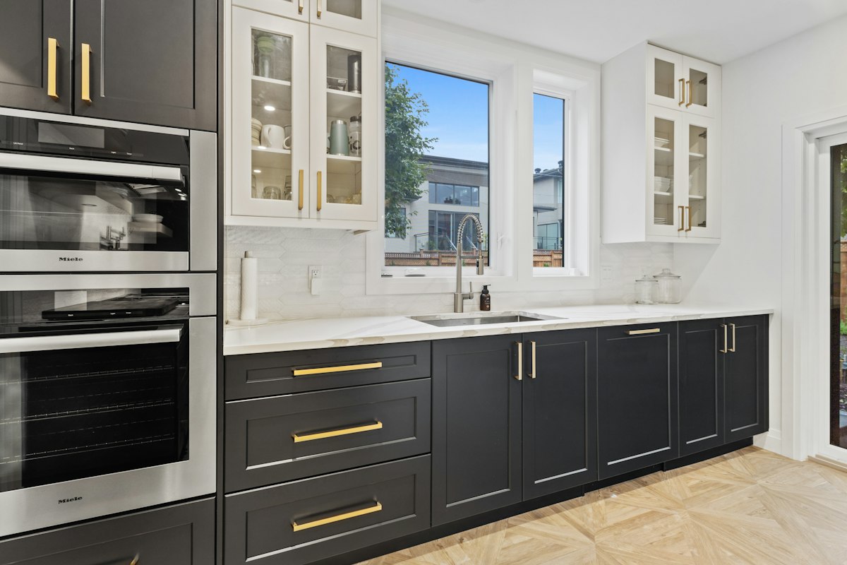 Cocina integral en madera de cedro